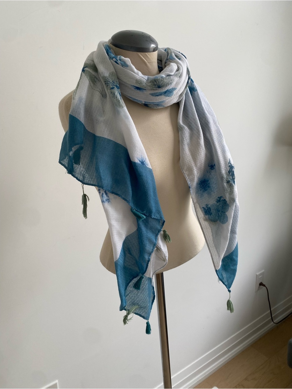 Lightweight Blue & White Floral Scarf 2/$20